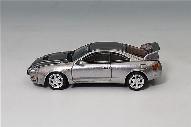 BM CREATIONS 1/64 トヨタ セリカ GT- 4 フィギュア付 シルバー 右ハンドル