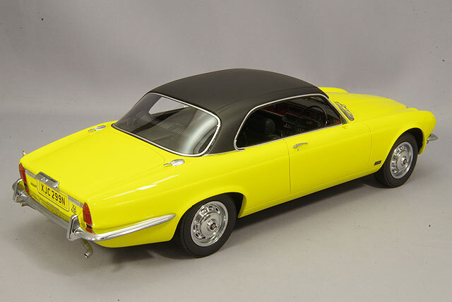 ジャガーさん専用 ジャガー キーホルダー] JAGUAR ロゴ クローム [XJ Sタイプ XF