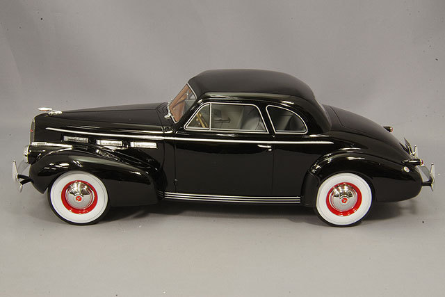 BoS Models 1/18 ラサール シリーズ 50 クーペ 1940 ブラック