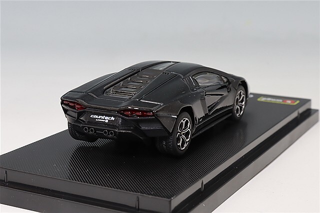 ブラゴ 1/64 ランボルギーニカウンタック LPI 800-4 ブラック