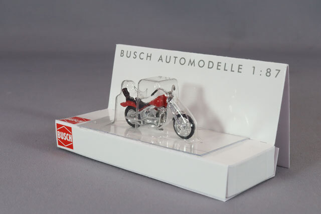 BUSCH 1/87 USバイク レッド