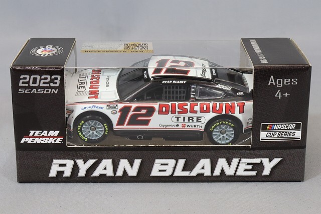 ライオネルレーシング 1/64 フォード マスタング