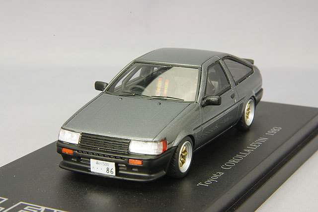 CAM@ 1/43 トヨタ カローラ レビン AE86 スポーツカスタム仕様