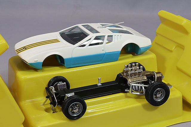コーギー 1/44 #271 ギア 5000 マングスタ(デ・ト・マソ シャーシ付