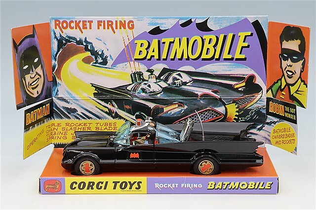 1966 バットモービル (ＴＶシリーズ) バットマン＆ロビン フィギュア付 コーギー モデルクラブ #267 1/50 バットモービル 1966 TV バットマン