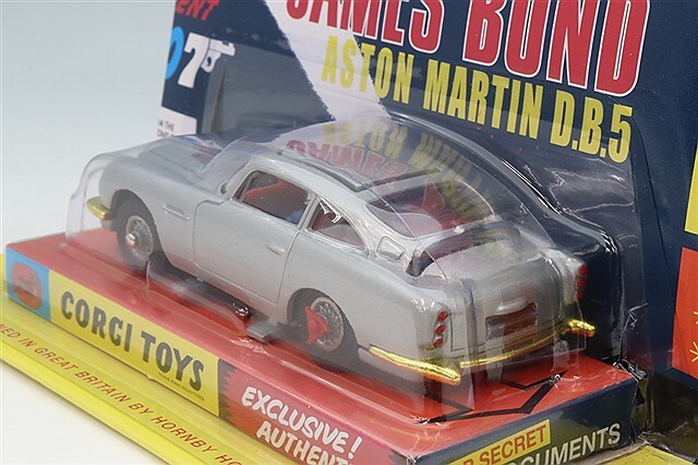 コーギー モデルクラブ #270 1/43 007 ジェームス・ボンド アストン