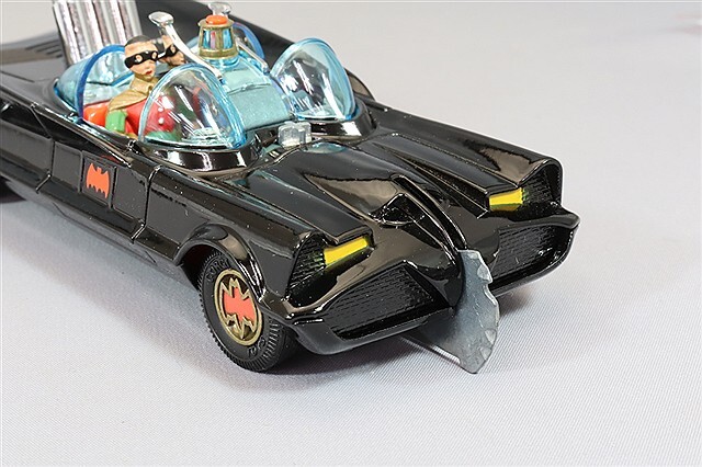 コーギー モデルクラブ #267 1/46 バットモービル バットマン&ロビン