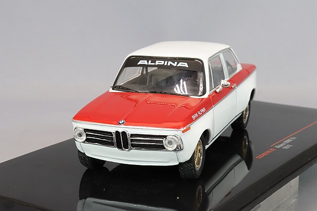 イクソ 1/43 アルピナ 2002 Tii 1972 ホワイト/レッド