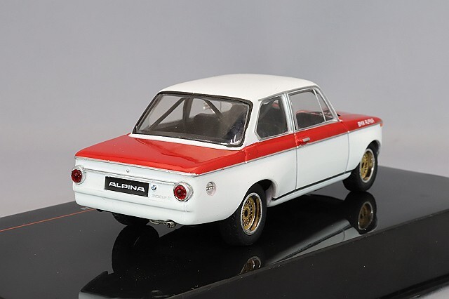 1/43  2002 ti アルピナ イクソ 1/43 アルピナ 2002 Tii 1972 ホワイト/レッド