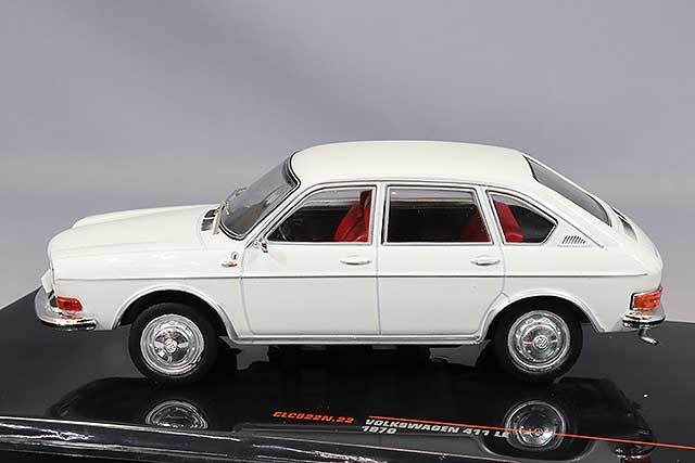 イクソ】 1/43 VW ビートル 1302 LS カブリオレ 1971ホワイト