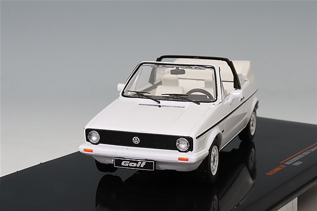 ミニカー VW フォルクスワーゲン ゴルフⅠ カブリオレ ホワイト イクソ 1/43 フォルクスワーゲン ゴルフ カブリオレ MK I 1981