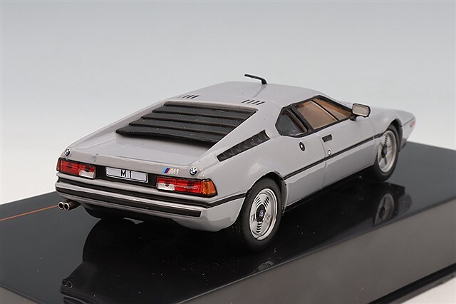 イクソ 1/43 BMW M1 1978 グレー