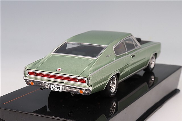イクソ 1/43 ダッジ チャージャー MK1 1967 グリーン
