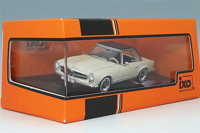 イクソ 1/43 メルセデスベンツ 230SL (W113) 1964 ハードトップ クリーム