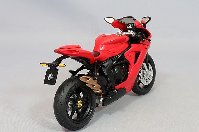 CMモデル 1/18 MVアグスタ F3ロッソ 2022 レッド