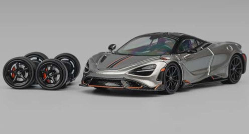☆予約品☆ CMモデル 1/64 マクラーレン 765LT シルバーグレー