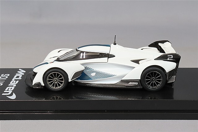 CMモデル 1/64 マクラーレン ソーラスGT ホワイト