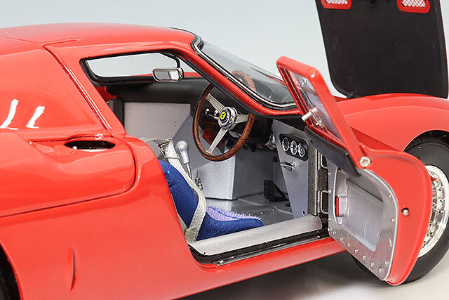 CMC 1/18 フェラーリ250 LM 1964 ランス12Hレース ウィナー #5895 #7