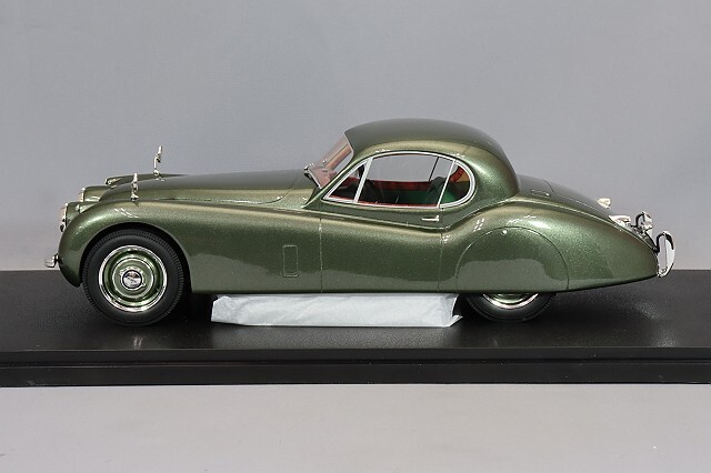 ☆ CULT 1/18 ジャガー XK120 FHC 1951-1954 グリーンメタリック