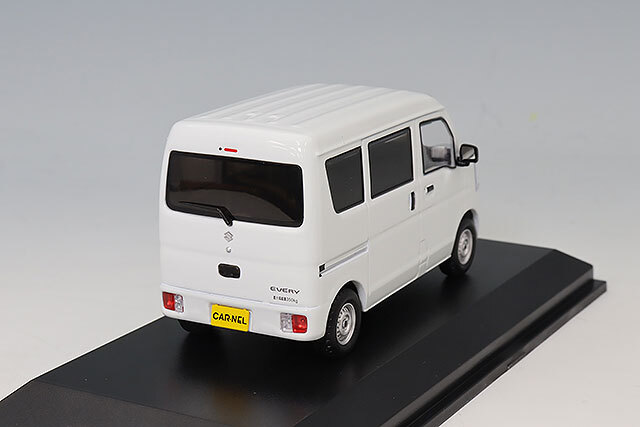 カーネル 1/43 スズキ エブリイ PA (DA17V) 2001 ホワイト