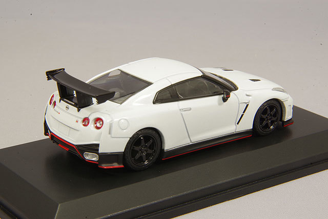 カーネル 1/64 日産 GT-R ニスモ Nアタック パッケージ (R35
