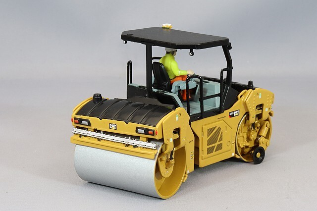 ダイキャストマスター ハイライン 1/50 CAT CB13 タンデム 振動式 