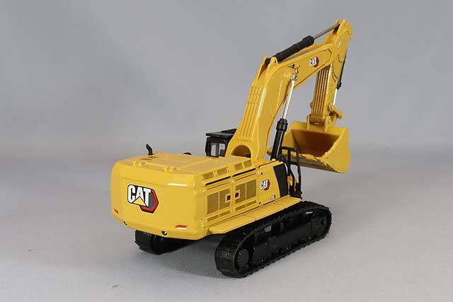 キャタピラー建機　CAT 395 NEXT GENERATION 　1/87 1:87 Cat 395 Next Generation Hydraulic Excavator GP version