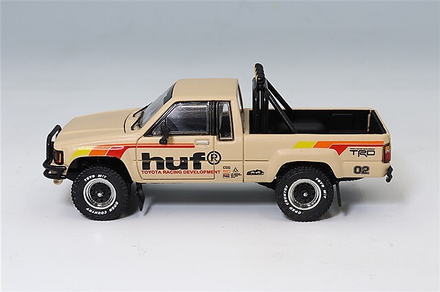 HUF x DiecastTalk特注】 GCD 1/64 トヨタ ハイラックス SR5 4X4