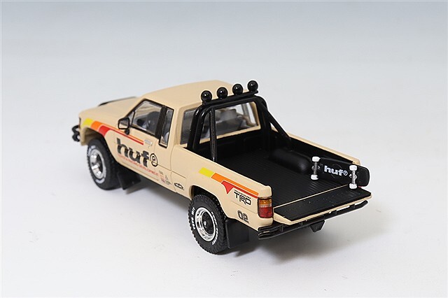 HUF x DiecastTalk特注】 GCD 1/64 トヨタ ハイラックス SR5 4X4