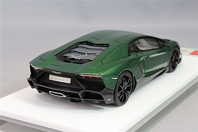 アイドロン 1/43 ランボルギーニ アヴェンタドール LP720-4 50° アニ 