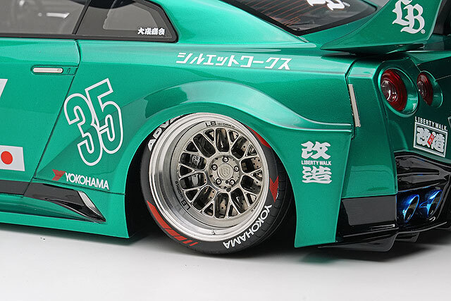 ☆予約品☆ アイドロン 1/18 LB-シルエット WORKS GT 日産 35GT-RR
