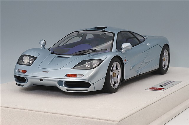 アイドロン 1/18 マクラーレン F1 ロードカー 1994 ペールブルー