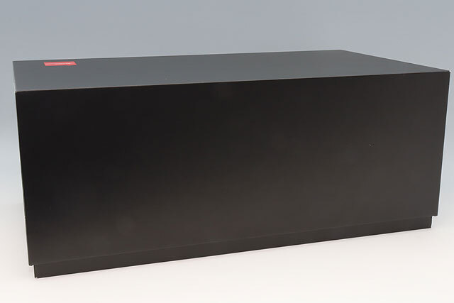 アイドロン 1/18 マクラーレン F1 ロードカー 1994 チタニウムイエロー