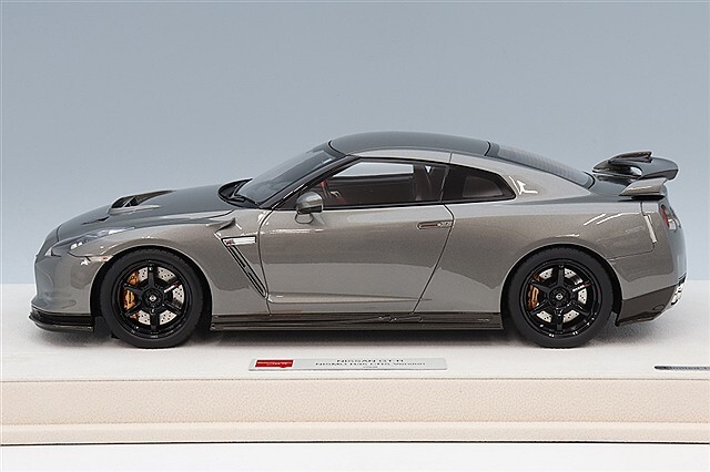 アイドロン 1/18 日産 GT-R (ニスモ R35 CRS Ver.) 2008 ダークメタル