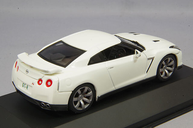 1/43 MARK43 日産 スカイライン GT-R R32 ホワイト Ebbro 1:43 Nissan Skyline GT-R (R32) year 1989 white 43760