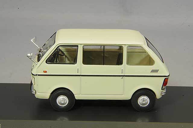 First43 1/43 スズキ キャリー バン 1969 アイボリー