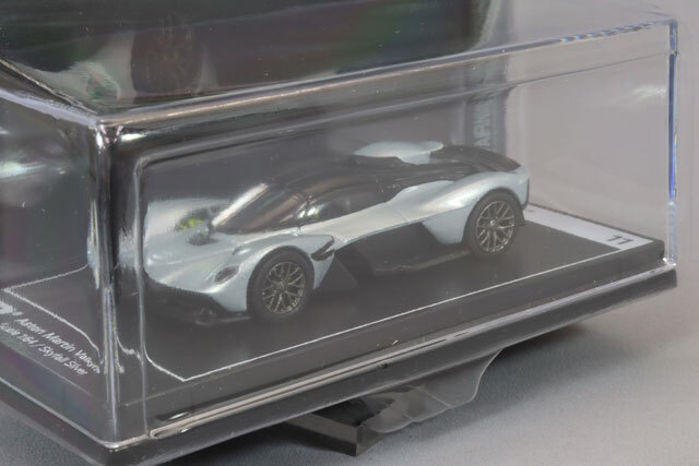 キントイ ポスターカーズ 1/64 アストンマーティン ヴァルキリー