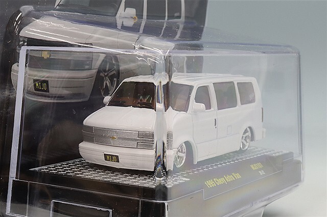 Mijo特注】 M2マシーン 1/64 1995 シボレー アストロ バン カスタム