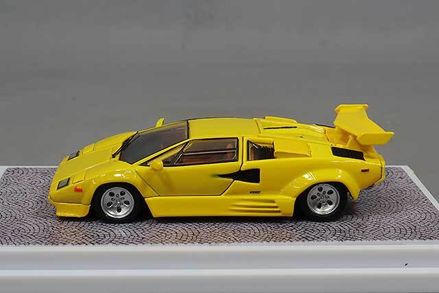 Finclassically 1/64 ランボルギーニ カウンタック LP5000 QV