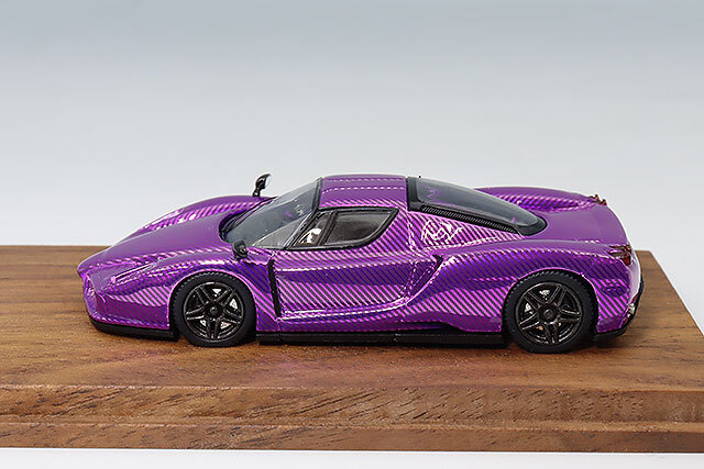 Finclassically 1/64 フェラーリ エンツォ クロームカーボンパープル