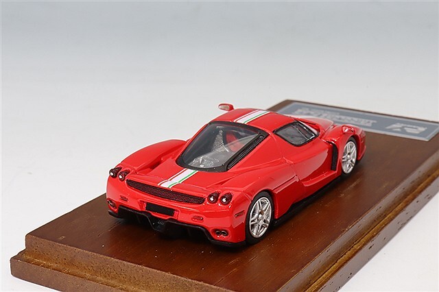 Finclassically 1/64 エンツォ フェラーリ レッド/イタリアフラッグ