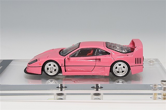 Finclassically 1/64 フェラーリ F40 ローズウォーターピンク