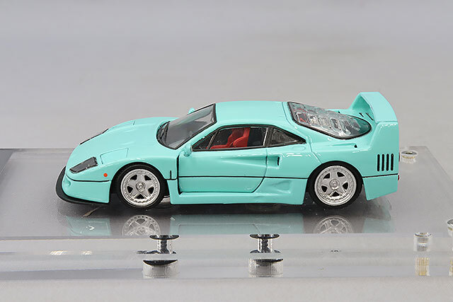 フェラーリ F40 ライトブルー 1/64 Finclassically 1/64 フェラーリ F40 ティファニーブルー