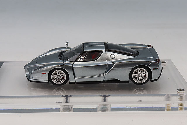 Finclassically 1/64 フェラーリ エンツォ グリージョティタニオ