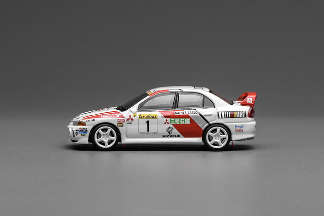 SNB リスペクトモデル　4つ　【バラ売り可能】 京商 samurai 1/18 日産 フェアレディ Z シルバー