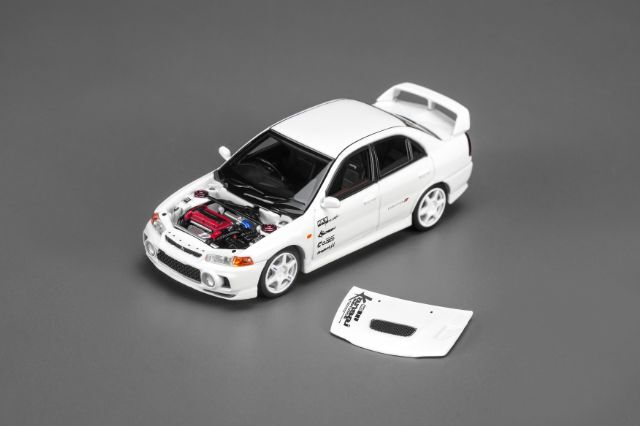 ☆予約品☆ MOTORHELIX 1/64 三菱 ランサー エボリューション IV GSR