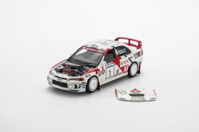 ☆予約品☆ MOTORHELIX 1/64 三菱 ランサー エボリューション IV GSR