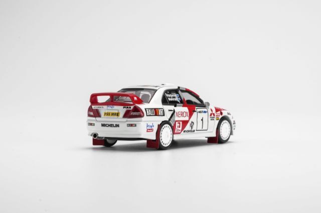 ☆予約品☆ MOTORHELIX 1/64 三菱 ランサー エボリューション IV GSR