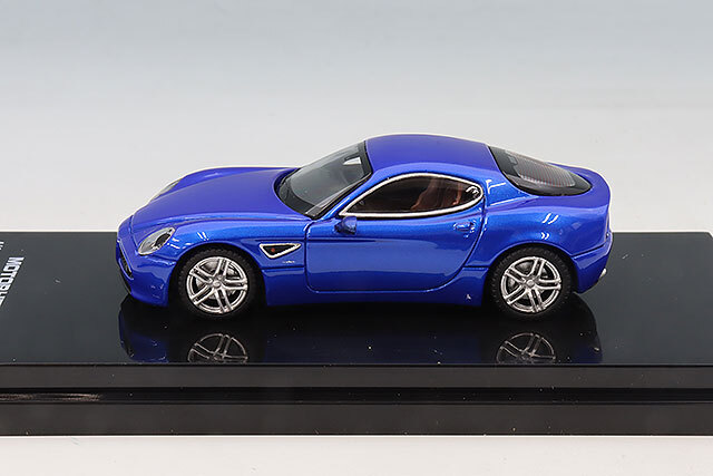 MOTORHELIX 1/64 アルファロメオ 8C コンペティツィオーネ 2008 Blu