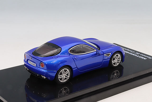 MOTORHELIX 1/64 アルファロメオ 8C コンペティツィオーネ 2008 Blu